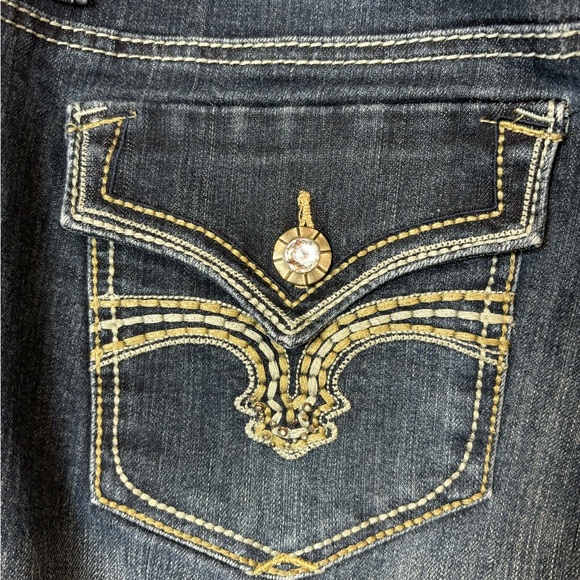 Love Nation Woman’s Plus Size Denim Capri Jeweled Chic Y2K Darkwash Jeans Sz 14 - Picture 6 of 7
